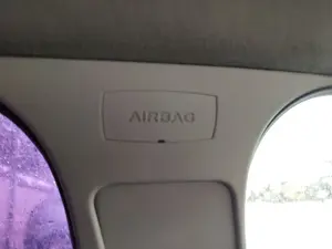 Foto de AIRBAG CORTINA DELANTERO IZQUIERDO FORD FOCUS BERLINA (CAP) 1.6 TDCi CAT (90 CV / 66 KW)