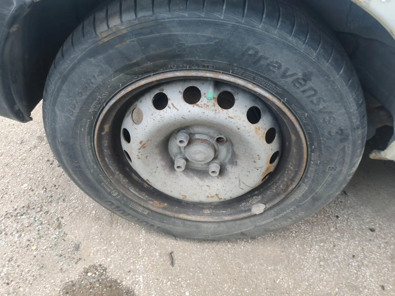 Foto de LLANTA RENAULT KANGOO I (F/KC0) 1.2 (58 CV / 43 KW) referencia 7700818311