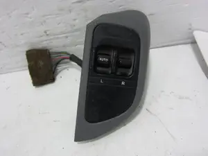 Foto de MANDO ELEVALUNAS DELANTERO IZQUIERDO MG ROVER ROVER 200 (XW) 1.6  (122 CV / 90 KW) referencia EJS10007