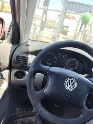 Foto de VOLANTE VOLKSWAGEN PASSAT BERLINA (3B2) 1.9 TDI (116 CV / 85 KW) referencia 3B0419091AEFKZ foto 3