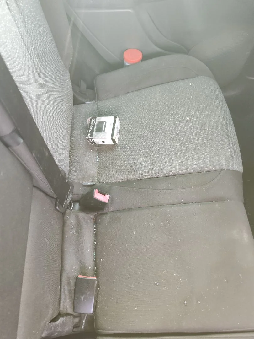 Foto de ENGANCHE CINTURON TRASERO IZQUIERDO SEAT ALTEA (5P1) 1.9 TDI (105 CV / 77 KW)