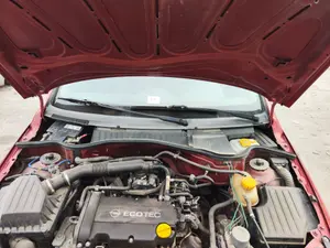 Foto de TORPEDO OPEL CORSA C 1.2 16V CAT (Z 12 XEP / LB4) (80 CV / 59 KW)