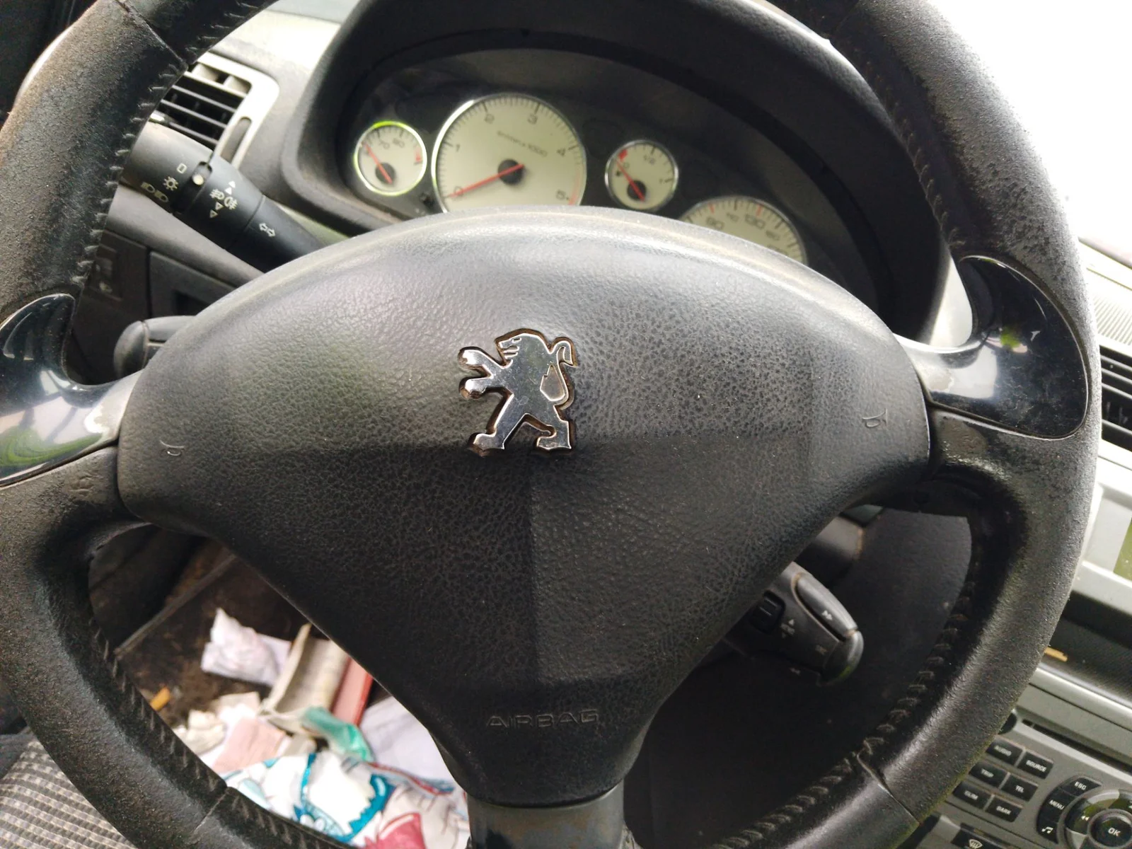 Foto de AIRBAG DELANTERO IZQUIERDO PEUGEOT 407 2.0 16V HDi FAP CAT (RHR / DW10BTED4) (136 CV / 100 KW)