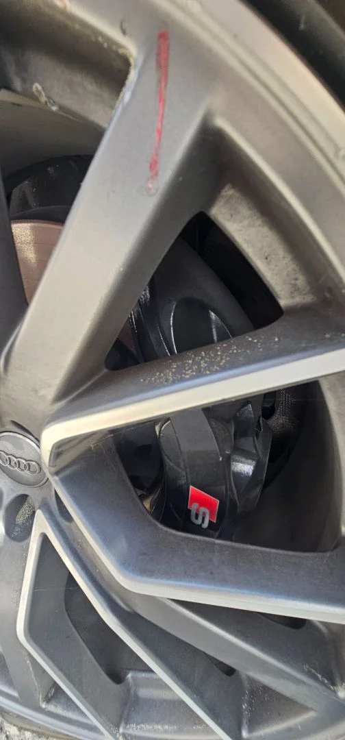 Foto de PINZA DE FRENO DELANTERA DERECHA AUDI SQ7 (4MB) 4.0 V8 TDI (435 CV / 320 KW) referencia 4N0615108AH
