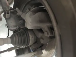 Foto de PINZA DE FRENO DELANTERA IZQUIERDA RENAULT SCENIC I (JA...) 1.9 dCi Diesel CAT (102 CV / 75 KW) referencia 7701205832 foto 2
