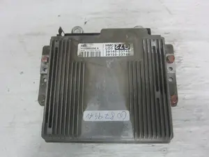 Foto de CENTRALITA MOTOR UCE HYUNDAI COUPE (J2) 1.6 CAT (114 CV / 84 KW) referencia 3914023746 foto 5