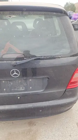 Foto de BRAZO LIMPIA TRASERO MERCEDES-BENZ CLASE A (BM 168) 1.6 CAT (102 CV / 75 KW)
