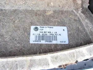 Foto de GUARNECIDO PUERTA TRASERA DERECHA VOLKSWAGEN GOLF VII BERLINA (BQ1/BE2) 1.6 TDI (116 CV / 85 KW) referencia 5G4867826J foto 2