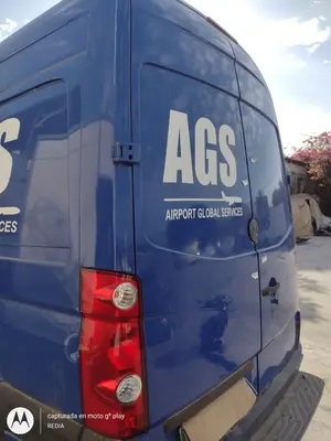 Foto de PORTON TRASERO IZQUIERDO VOLKSWAGEN CRAFTER FURGÓN (2E) 2.5 TDI DPF (109 CV / 80 KW) referencia 2E1827092