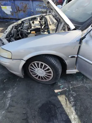 Foto de ALETA DELANTERA IZQUIERDA OPEL VECTRA B BERLINA 2.0 DTI (101 CV / 74 KW) referencia 24410146