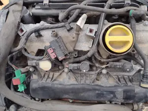 Foto de MOTOR COMPLETO RENAULT LAGUNA II (BG0) referencia L7XE foto 2