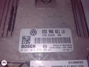Foto de CENTRALITA MOTOR UCE SEAT LEON (1P1) 1.9 TDI (105 CV / 77 KW) referencia 03G906021LK foto 3