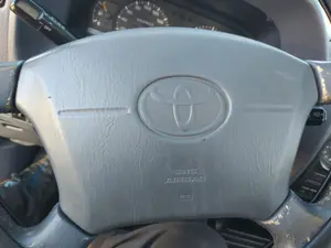 Foto de AIRBAG DELANTERO IZQUIERDO TOYOTA LAND CRUISER (J9) 3.0 Turbodiesel (125 CV / 92 KW)