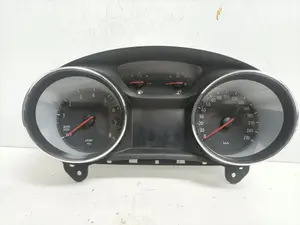 Foto de CUADRO INSTRUMENTOS OPEL ASTRA K BERLINA 5P 1.4 16V SIDI Turbo (125 CV / 92 KW) referencia 39060520 foto 1