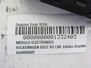 Foto de MODULO ELECTRONICO VOLKSWAGEN GOLF VII BERLINA (BQ1/BE2) 1.6 TDI (116 CV / 85 KW) referencia 5Q4959592F foto 4