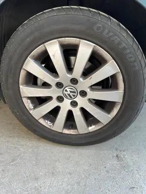 Foto de JUEGO LLANTAS VOLKSWAGEN PASSAT BERLINA (3C2) 2.0 TDI (140 CV / 103 KW) foto 3