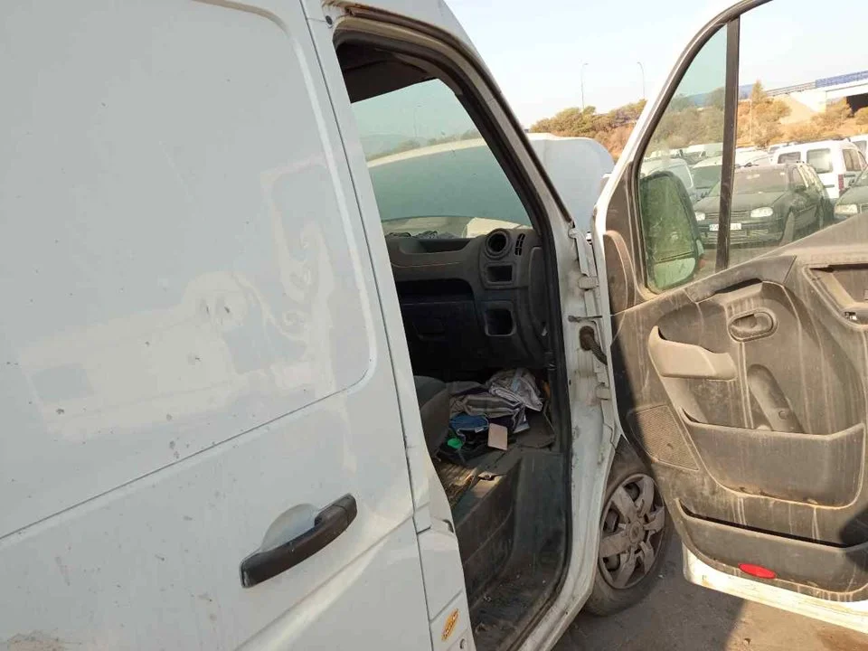Foto de NO IDENTIFICADO NISSAN NV400 FURGON (X62) 2.3 dCi Diesel CAT (125 CV / 92 KW)