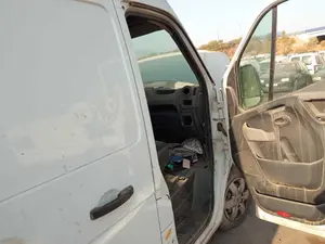 Foto de NO IDENTIFICADO NISSAN NV400 FURGON (X62) 2.3 dCi Diesel CAT (125 CV / 92 KW)