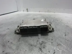 Foto de CENTRALITA MOTOR UCE CITROEN XSARA PICASSO 2.0 HDi CAT (RHY / DW10TD) (90 CV / 66 KW) referencia 9651593480 foto 3