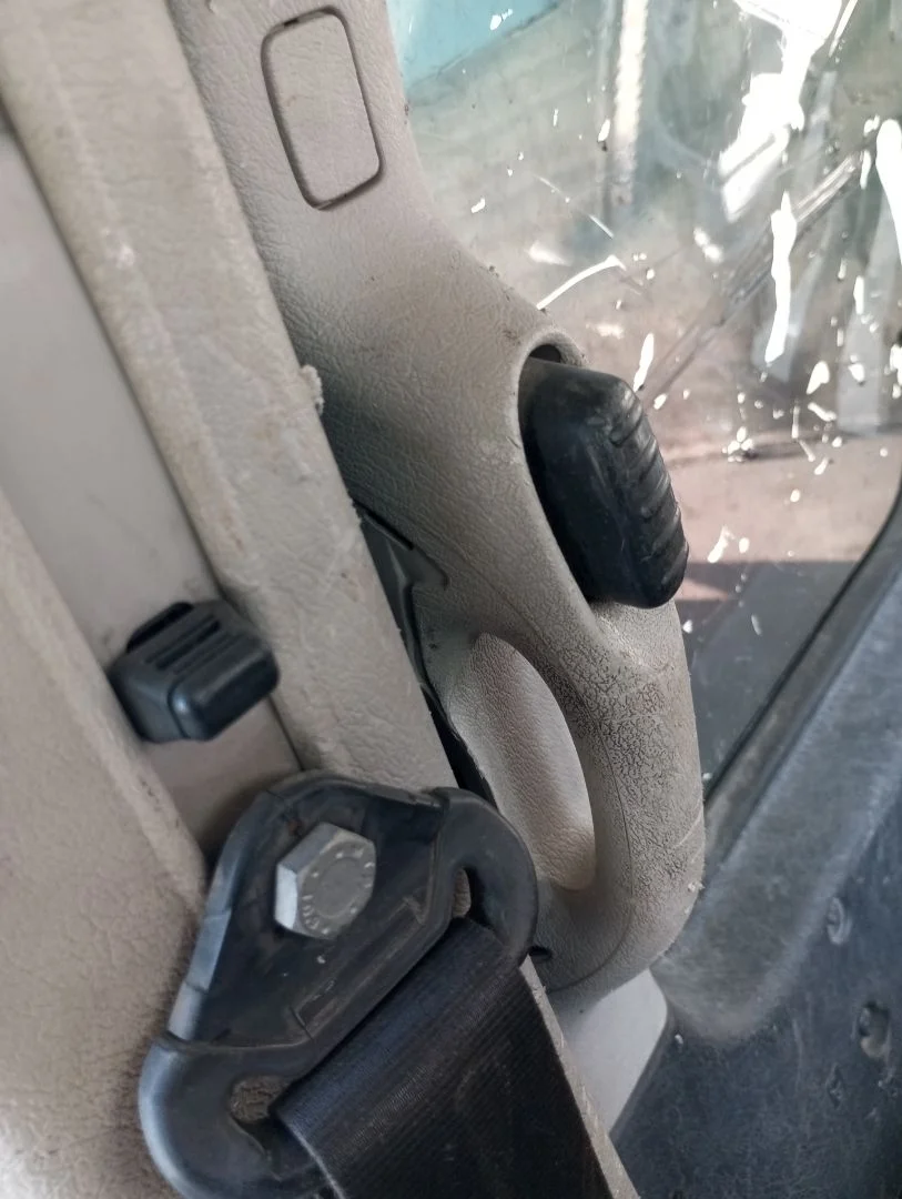 Foto de MANETA INTERIOR TRASERA DERECHA CITROEN BERLINGO 1.9 Diesel (69 CV / 51 KW)