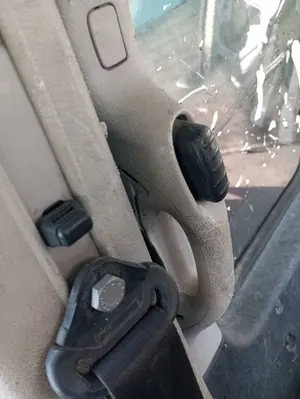 Foto de MANETA INTERIOR TRASERA DERECHA CITROEN BERLINGO 1.9 Diesel (69 CV / 51 KW)