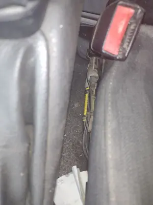 Foto de PRETENSOR AIRBAG IZQUIERDO BMW SERIE X5 (E53) 3.0 Turbodiesel CAT (218 CV / 160 KW)