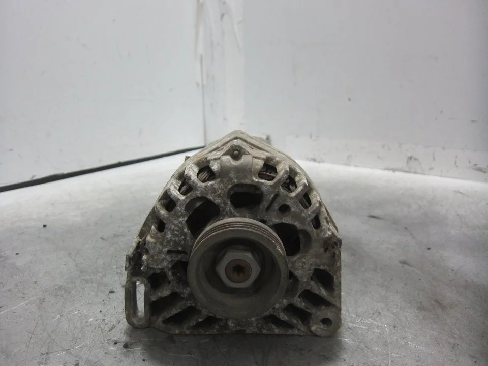 Foto de ALTERNADOR RENAULT CLIO II FASE II (B/CB0) 1.2 (58 CV / 43 KW) referencia 8200064344