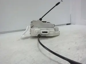 Foto de CERRADURA PUERTA DELANTERA DERECHA RENAULT ESPACE IV (JK0) 2.0 16V Turbo (170 CV / 125 KW) referencia 017973 foto 5