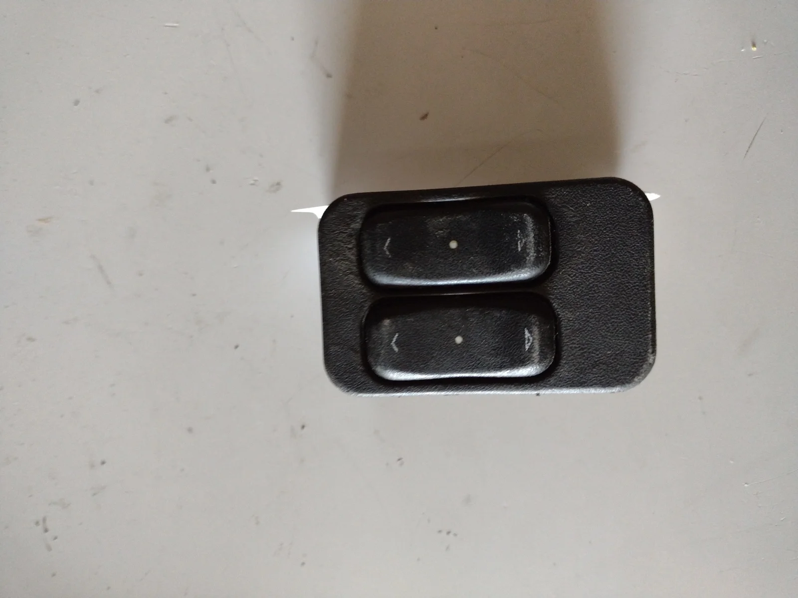 Foto de MANDO ELEVALUNAS DELANTERO IZQUIERDO OPEL MERIVA referencia 13363202