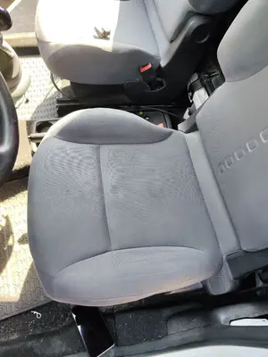 Foto de ASIENTO DELANTERO IZQUIERDO CITROEN BERLINGO FURGÓN 1.6 16V HDi FAP (75 CV / 55 KW)