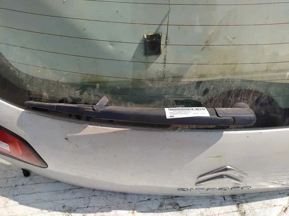 Foto de BRAZO LIMPIA TRASERO CITROEN C3 1.4 HDi (68 CV / 50 KW)