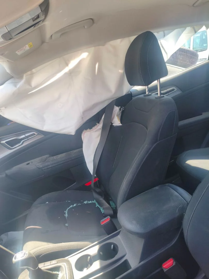 Foto de APOYABRAZOS CENTRAL KIA SPORTAGE (NQ5) 1.6 T-GDI CAT (160 CV / 118 KW) referencia 89900P1010G32