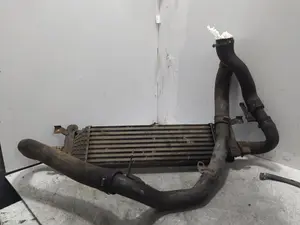 Foto de INTERCOOLER FORD FOCUS BERLINA (CAP) 1.6 TDCi CAT (109 CV / 80 KW) referencia 5S6H9L440 foto 3