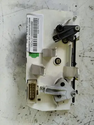 Foto de MANDO CALEFACCION / AIRE ACONDICIONADO PEUGEOT 206 1.4 HDi (68 CV / 50 KW) referencia 99210 foto 2