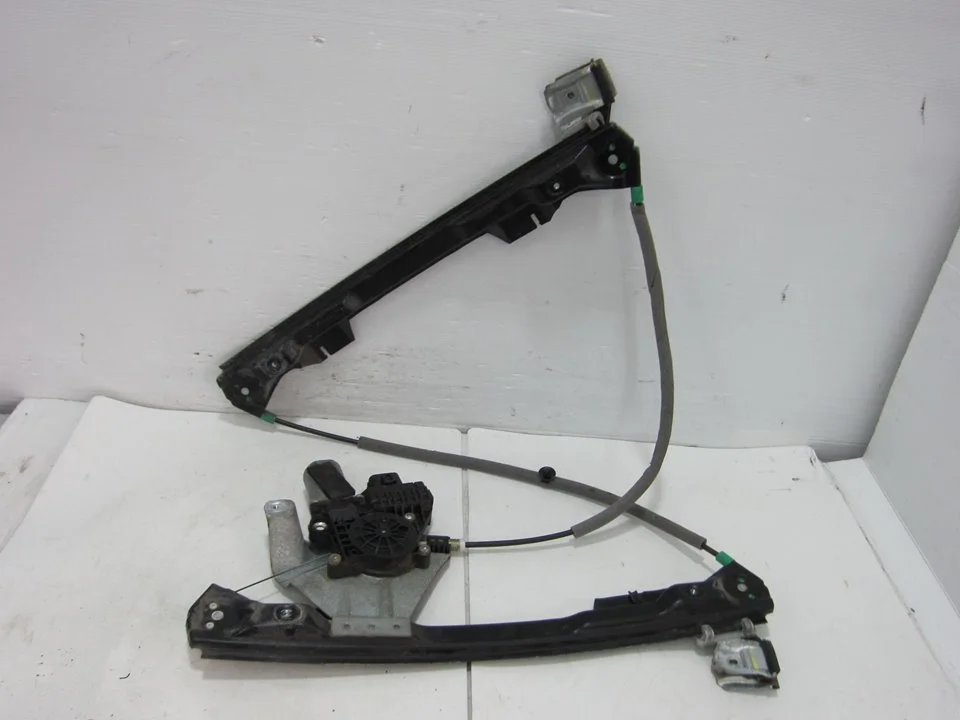 Foto de ELEVALUNAS DELANTERO IZQUIERDO JAGUAR X-TYPE 3.0 V6 24V CAT (230 CV / 169 KW) referencia 0130821946