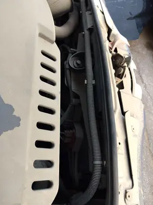 Foto de RADIADOR AGUA ALFA ROMEO 147 (190) 1.9 JTD CAT (110 CV / 81 KW)