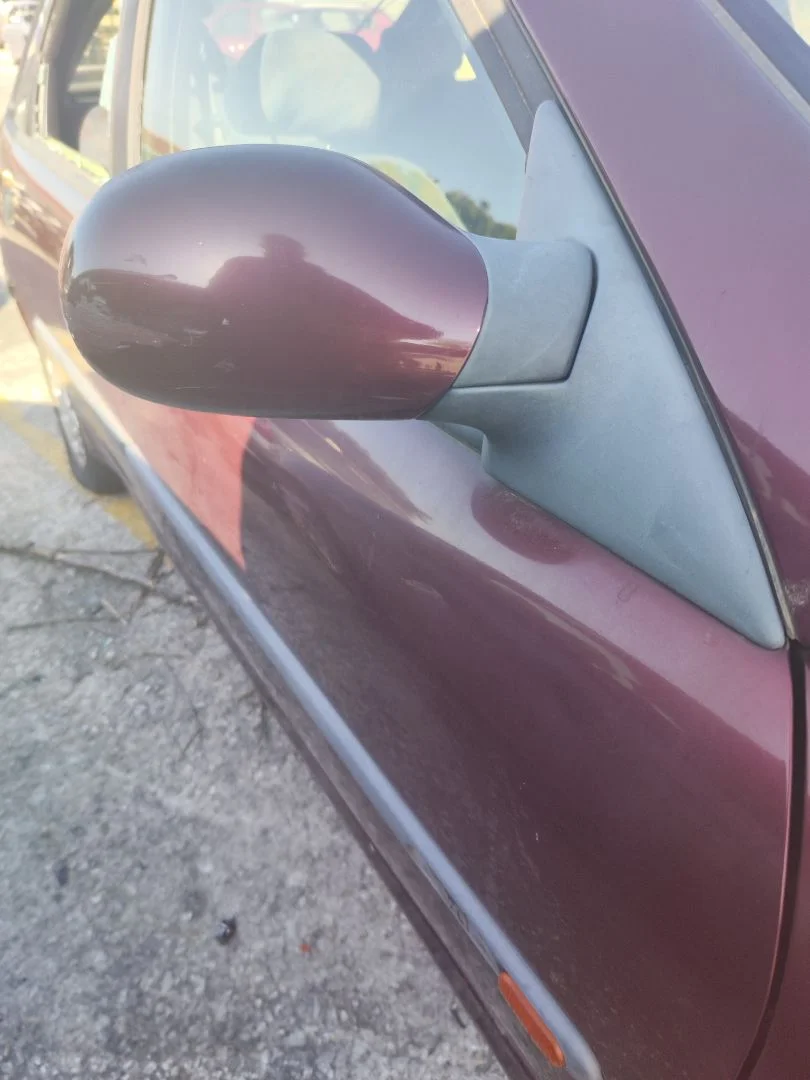 Foto de RETROVISOR DERECHO RENAULT LAGUNA (B56) 2.0 (113 CV / 83 KW)
