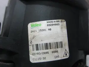 Foto de FARO ANTINIEBLA DERECHO FORD FIESTA BERLINA (DX) 1.3 CAT (60 CV / 44 KW) referencia 2N1115201AB foto 3