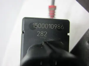Foto de ELEVALUNAS DELANTERO DERECHO FORD MONDEO BERLINA (GE) 2.5 V6 24V CAT (170 CV / 125 KW) referencia 150010986 foto 4