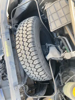 Foto de RUEDA DE REPUESTO NISSAN SERENA (C23M) 2.3 Diesel (75 CV / 55 KW)