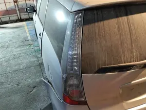 Foto de PILOTO TRASERO IZQUIERDO MITSUBISHI GRANDIS (NA0W)