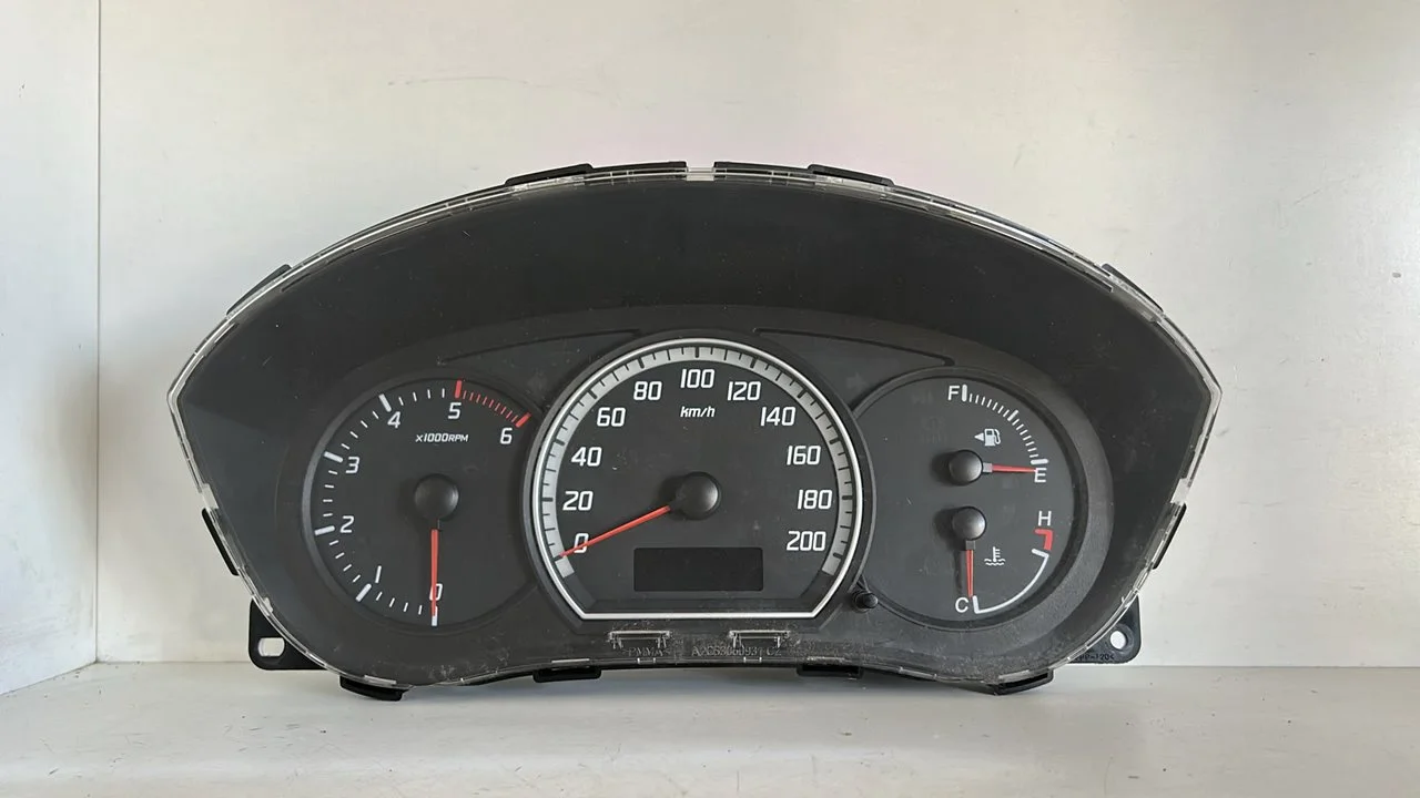 Foto de CUADRO INSTRUMENTOS SUZUKI SWIFT BERLINA (RS/MZ) 1.3 DDiS Diesel CAT (69 CV / 51 KW) referencia A2053050969