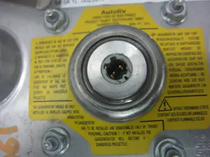 Foto de AIRBAG DELANTERO IZQUIERDO PEUGEOT 106 (S1)(08.1991) 1.0 (45 CV / 33 KW) referencia 96223662ZL foto 3