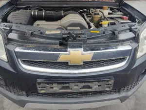 Foto de REJILLA DELANTERA CHEVROLET CAPTIVA 2.0 Diesel CAT (150 CV / 110 KW)
