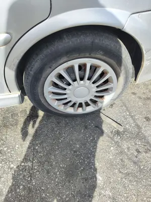 Foto de LLANTA OPEL VECTRA B BERLINA 2.0 DTI (101 CV / 74 KW) referencia 9127105