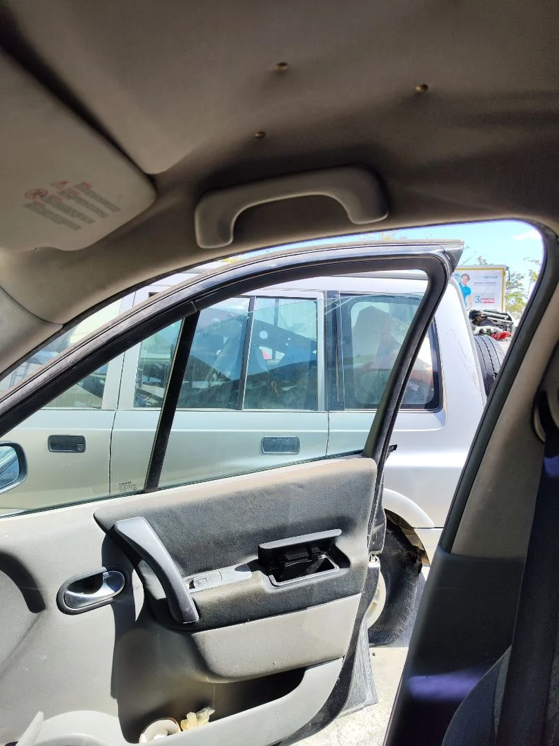 Foto de ASIDERO TECHO DELANTERO DERECHO RENAULT SCENIC II (JM) 1.9 dCi Diesel (120 CV / 88 KW) referencia 8200285665