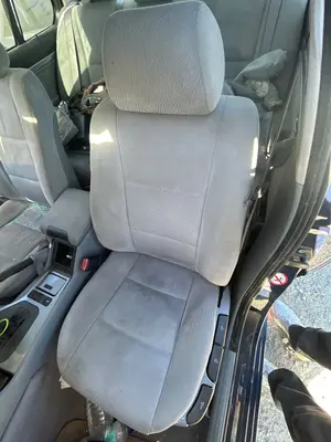 Foto de ASIENTO DELANTERO IZQUIERDO BMW SERIE 5 TOURING (E39) 2.0 24V (150 CV / 110 KW)