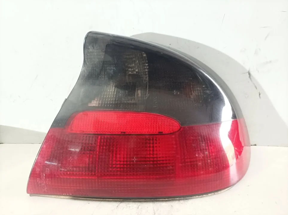 Foto de PILOTO TRASERO DERECHO OPEL TIGRA referencia 5065