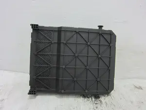 Foto de CAJA RELES / FUSIBLES CITROEN C2 1.4 (73 CV / 54 KW) referencia S118085200I foto 2