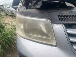 Foto de FARO DERECHO VOLKSWAGEN T5 TRANSPORTER BUS (7H) 2.5 TDI (131 CV / 96 KW)